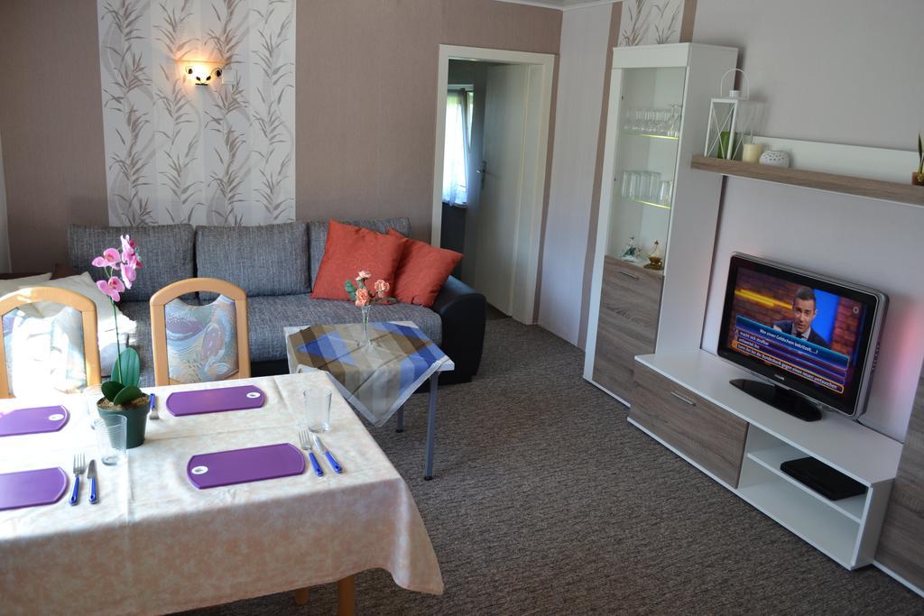Auf Der Weide Apartamento Oberweißbach Exterior foto